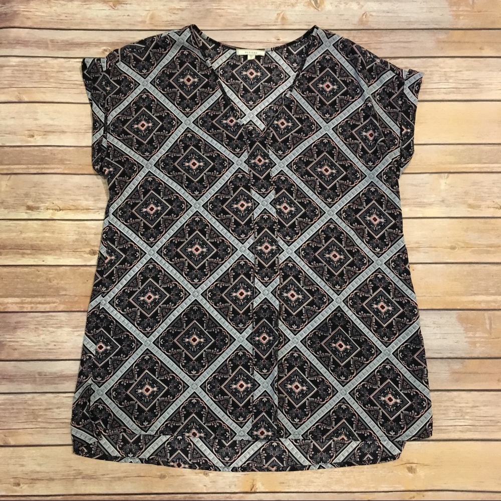 🎈Pleione Patterned Short Sleeve Blouse, Size M